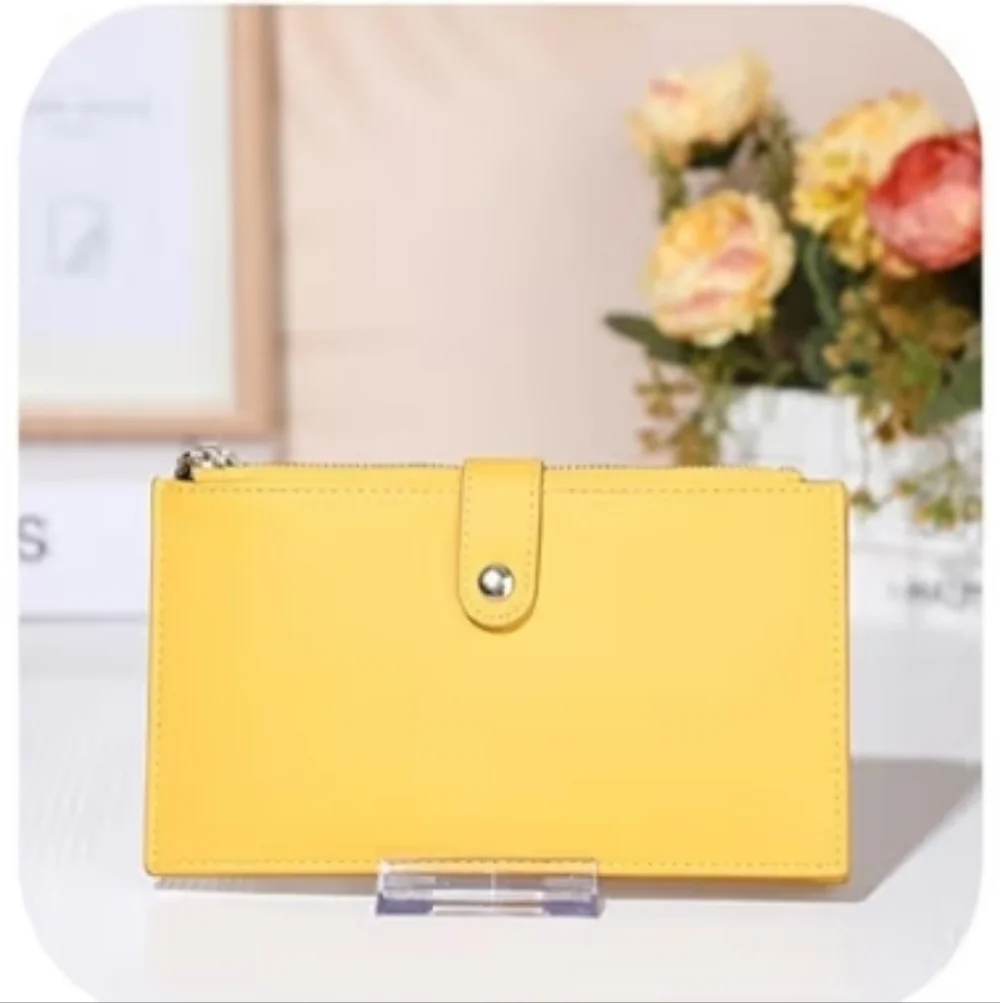 Adjustable Wallet/Purse Stand Display - Clear
